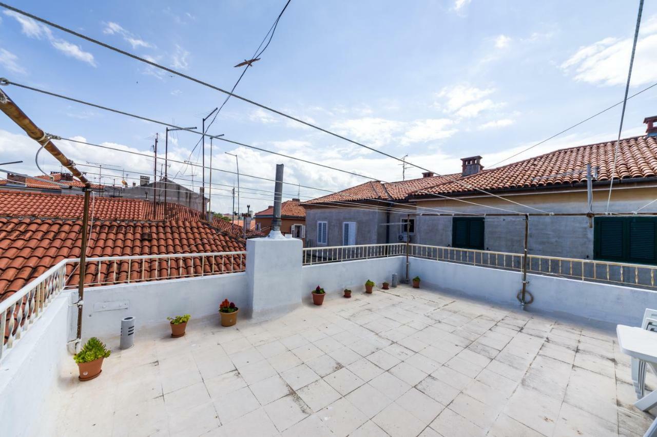 Apartman Lara Zadar Bagian luar foto