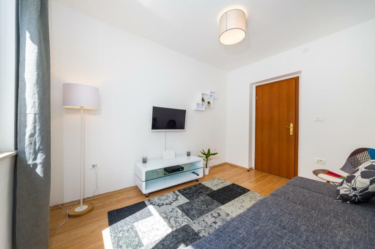 Apartman Lara Zadar Bagian luar foto