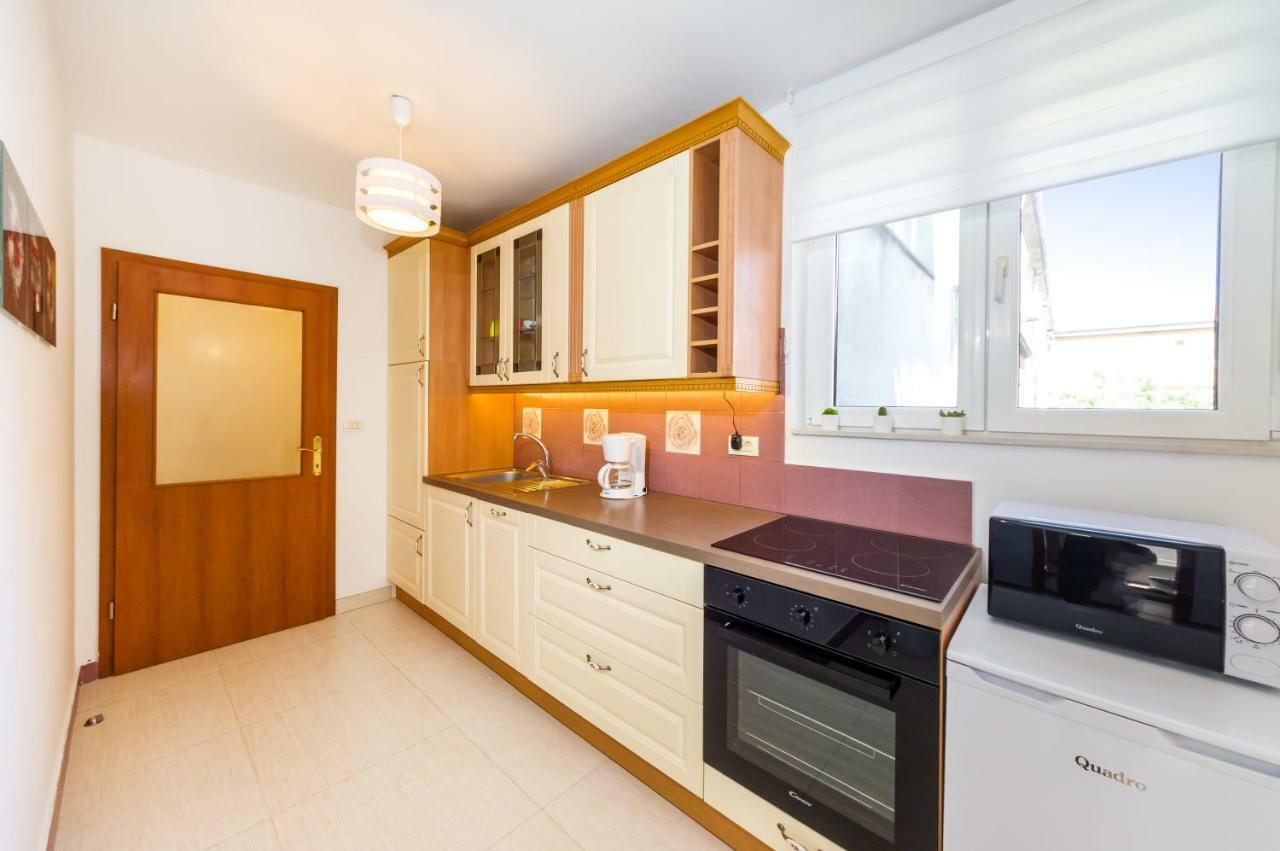 Apartman Lara Zadar Bagian luar foto