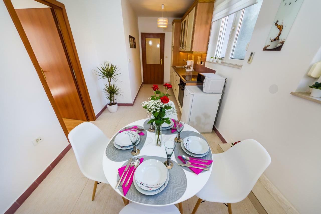 Apartman Lara Zadar Bagian luar foto