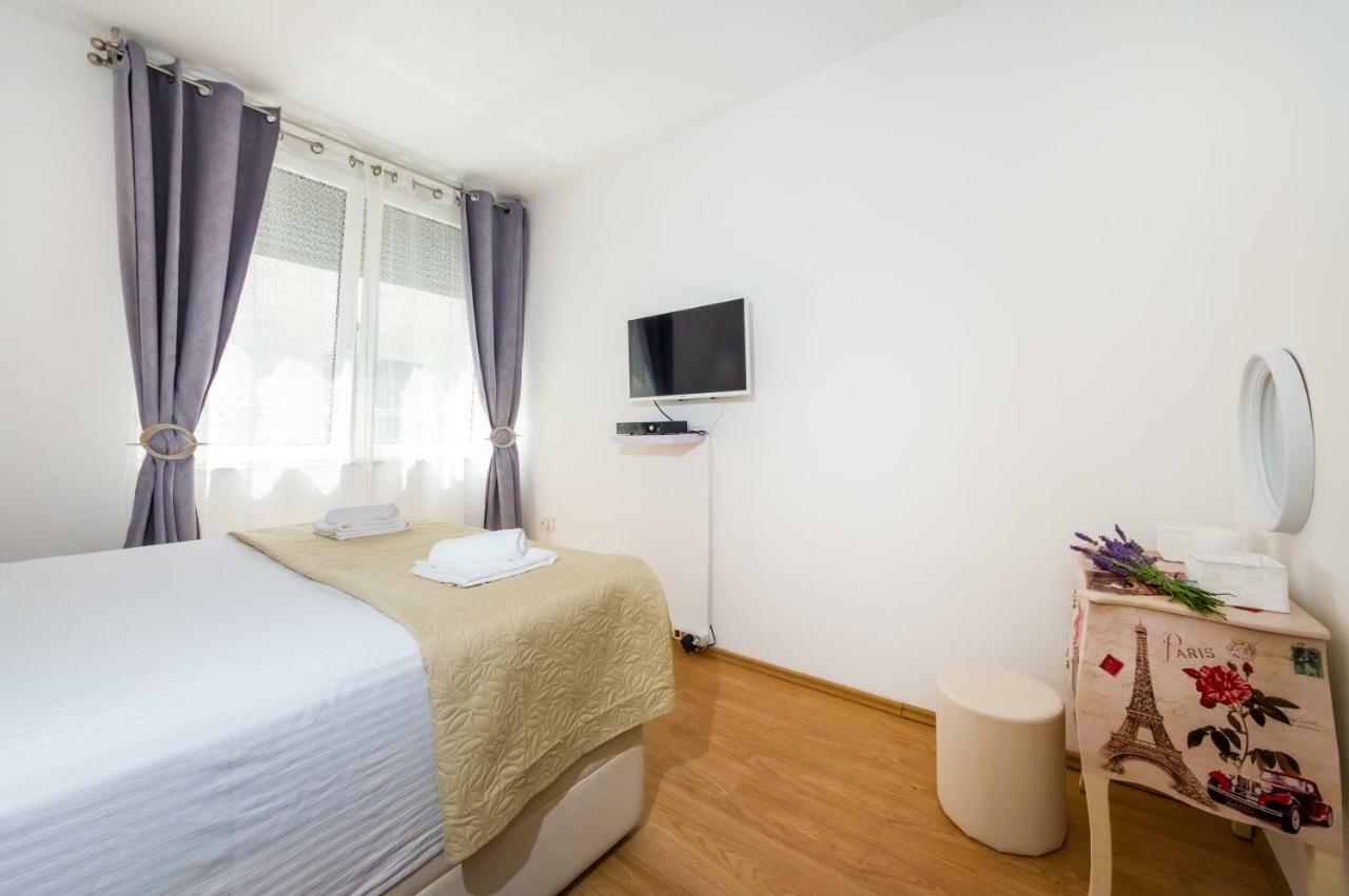 Apartman Lara Zadar Bagian luar foto